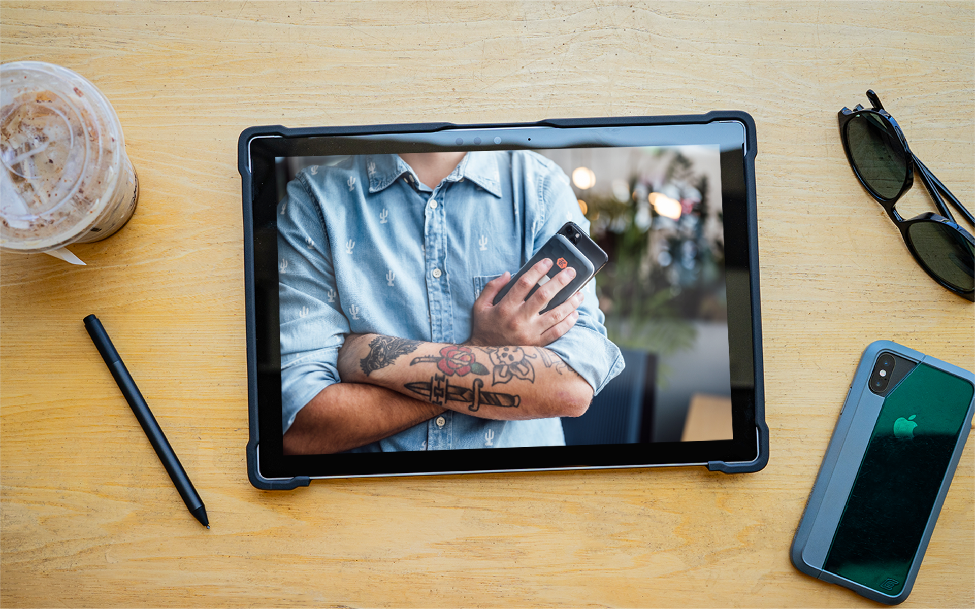 Dux for Surface Pro, on table, viewed from above